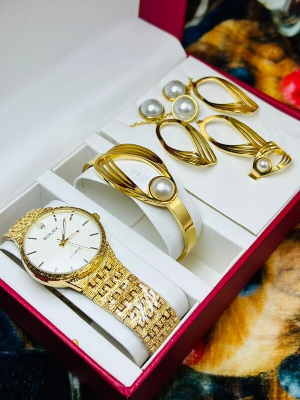 Coffret Bijoux et Montre Élégance (Couleur Or) – Acier Inoxydable